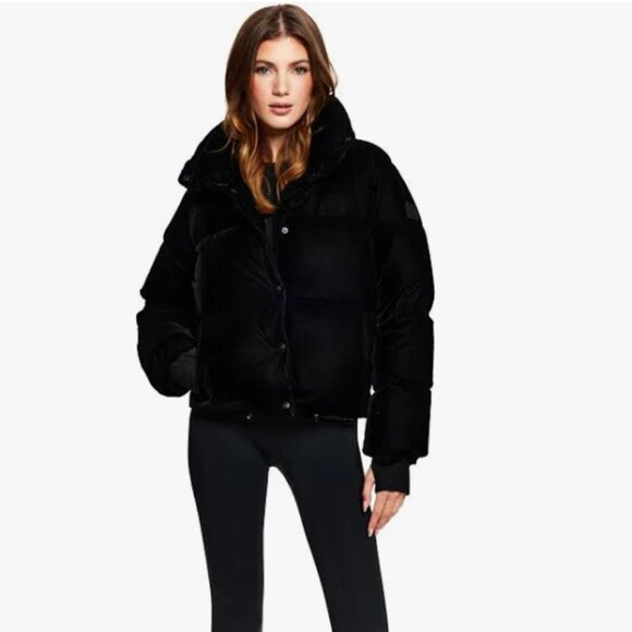 Sam New York Women's Sophia Velvet Puffer Jacket